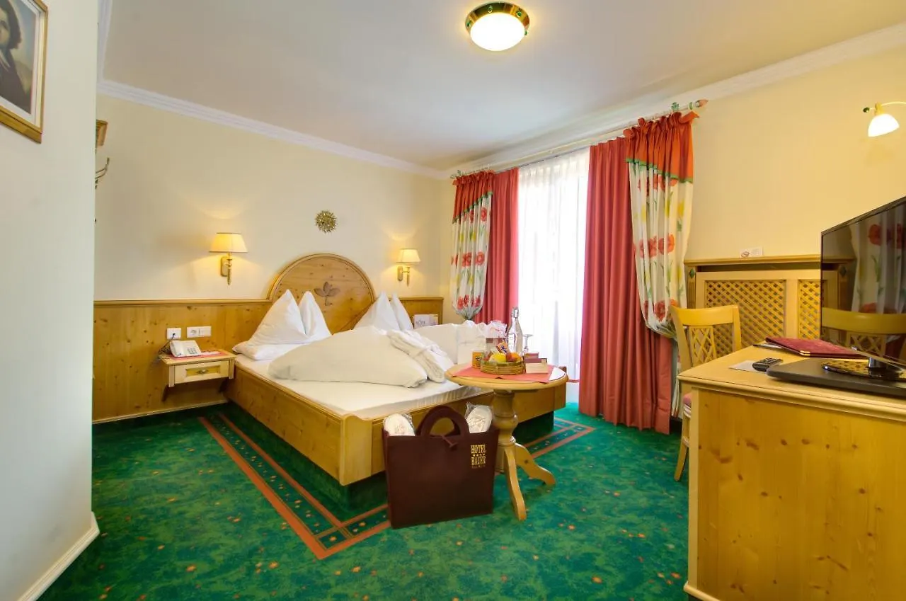 **** Hotel Boutique-Hotel Bauer Saalbach-Hinterglemm Austria