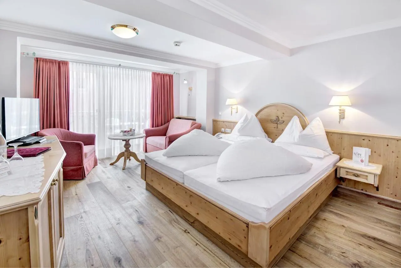 Boutique-Hotel Bauer Saalbach-Hinterglemm 4*,