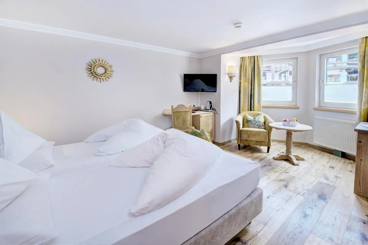 Boutique-Hotel Bauer Saalbach-Hinterglemm Hotel