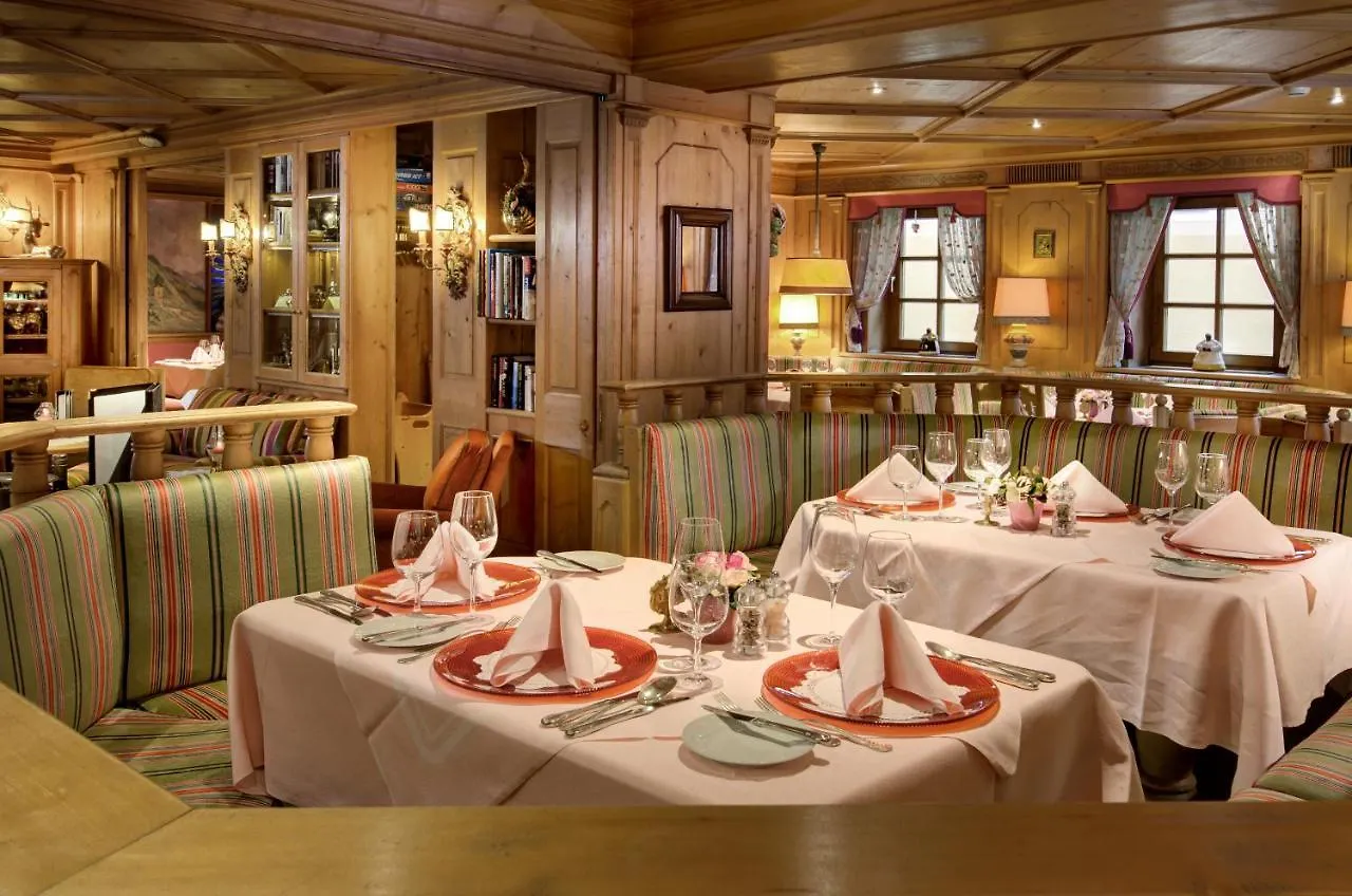 Boutique-Hotel Bauer Saalbach-Hinterglemm Hotel