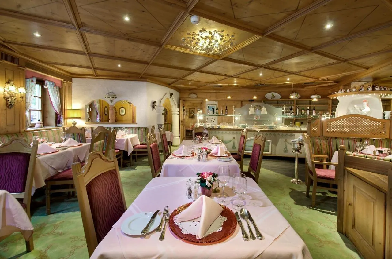 Boutique-Hotel Bauer Saalbach-Hinterglemm Austria