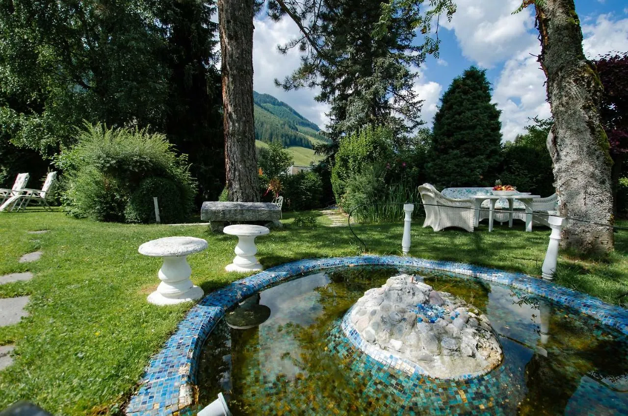 Boutique-Hotel Bauer Saalbach-Hinterglemm Austria